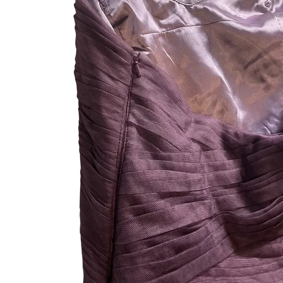 Monique Lhuillier Prom Bridesmaids Strapless Chiffon Gown Plum Purple SZ 10 EUC - Picture 5 of 10